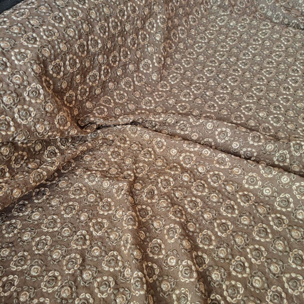 kain bahan katun bordir | kain katun bordir antik | katun bordir benang emas | kain katun bordir har