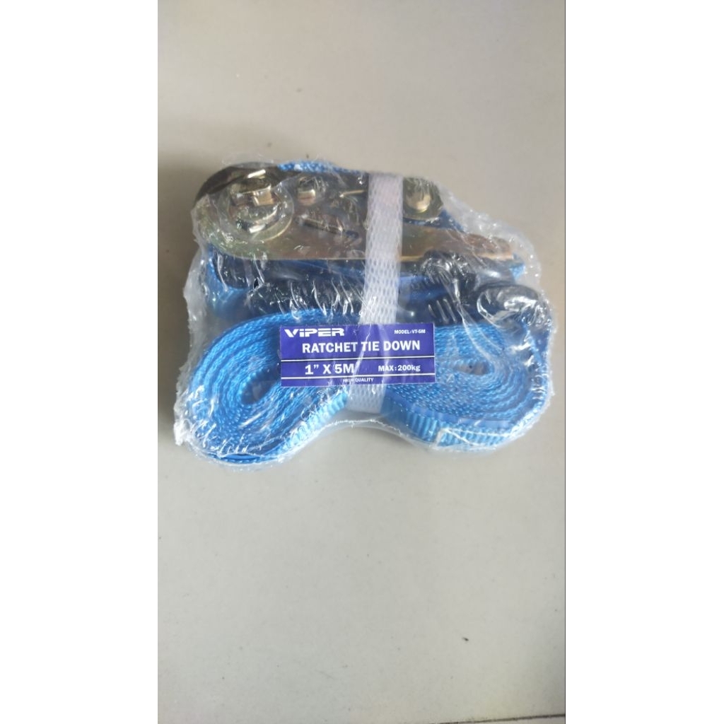 tali track / ratchet tie down