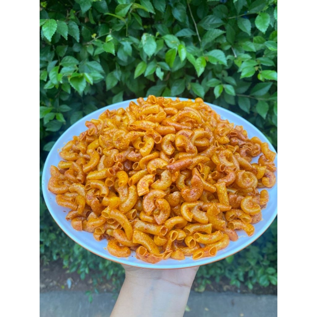 

500gr MAKARONI CIKRUH EXTRA PEDAS GURIH RENYAH DAN NIKMAT CEMILAN KEKINIAN FOOD SNACK PREMIUM
