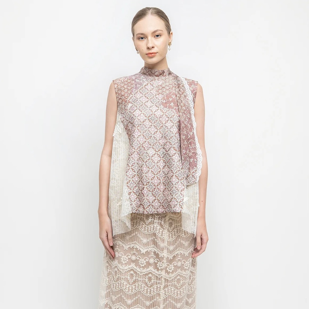 Kartinis - Giani - Atasan Batik and Lace Top