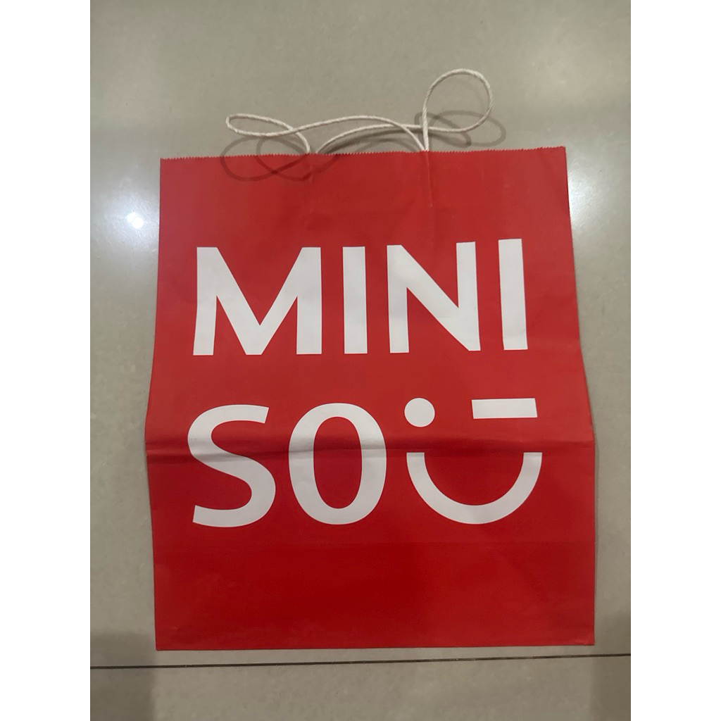 

kantongan papet bag tas kertas miniso sedang