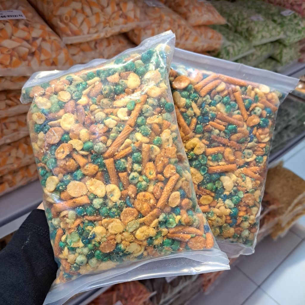 

Kacang campur / Kacang mix
