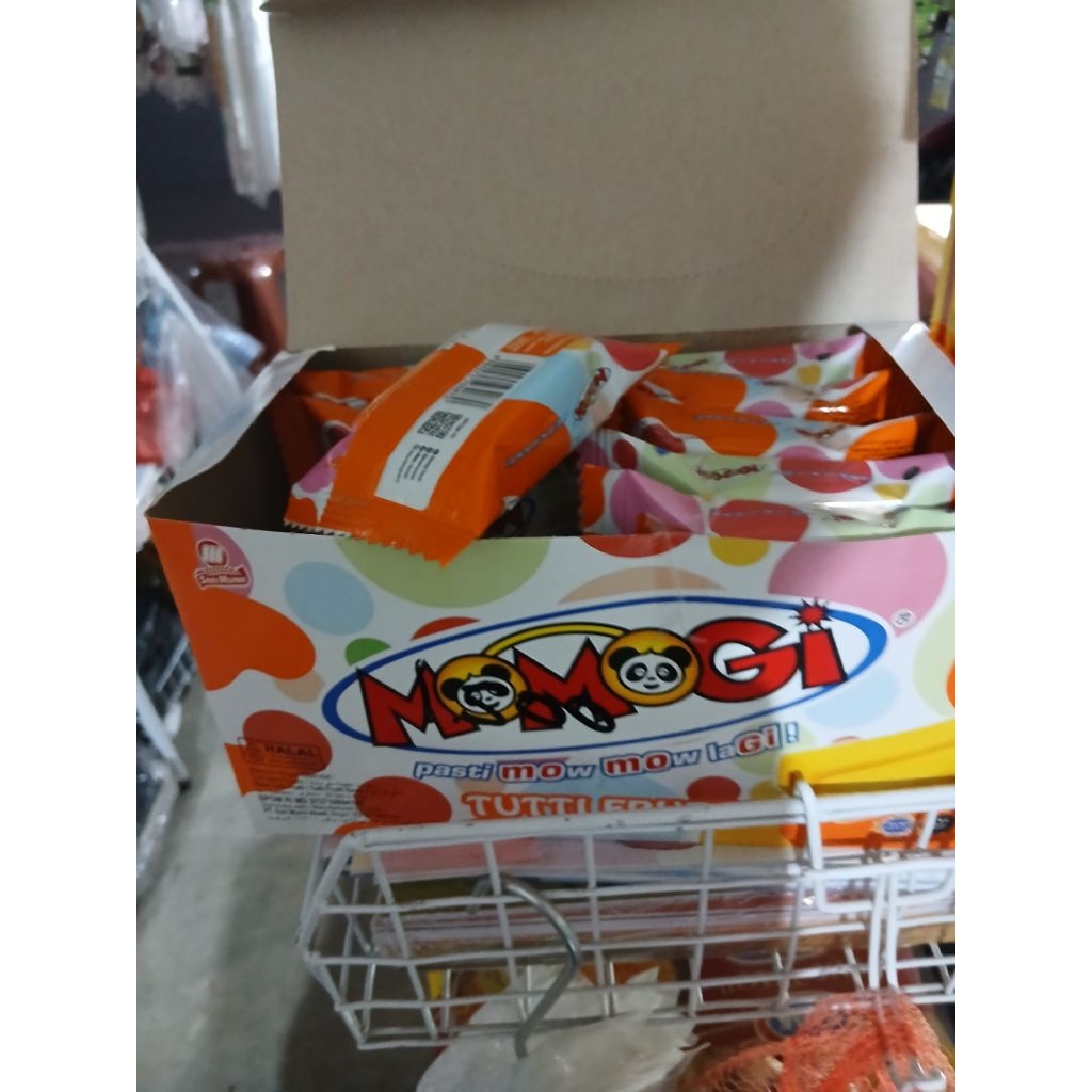 

Momogi Tuttl Fruity – Camilan Manis Segar Isi Krim Buah (1 pcs)
