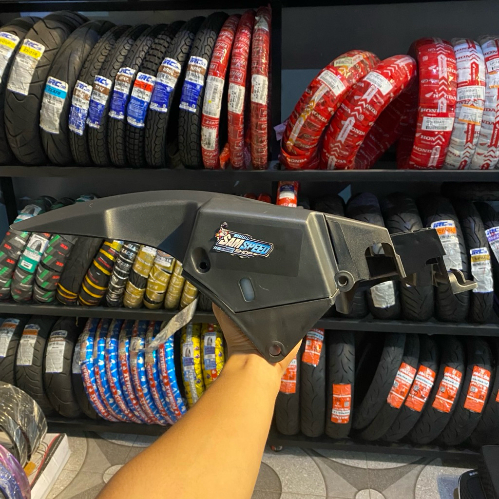 Hugger airblade vario 125/150 spakbor belakang tambahan