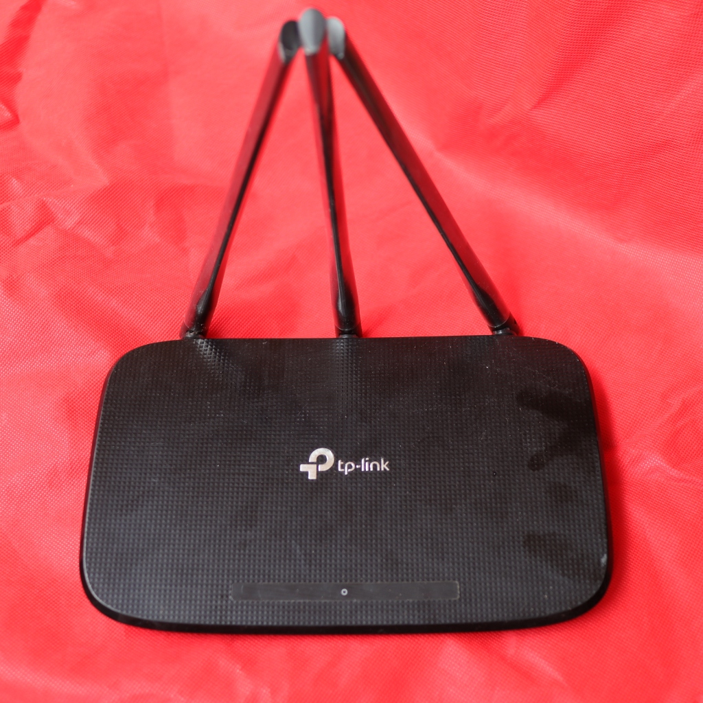 TPLINK WR940 WIRELLES ROUTER