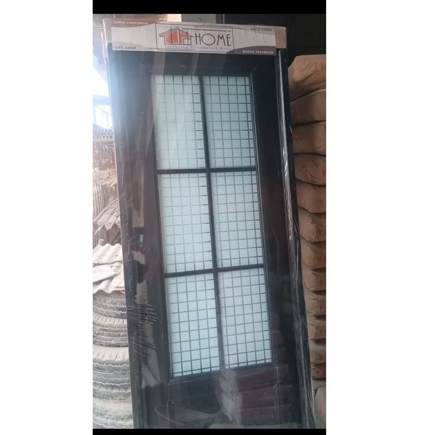 Pintu home upvc hitam minimalis