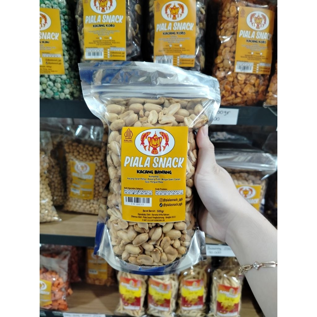 

Kacang Bawang oleh oleh khas Bangka berat 250gr , 500gr