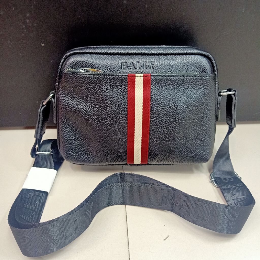 Tas selempang kulit Bally crossbody bag pria kulit