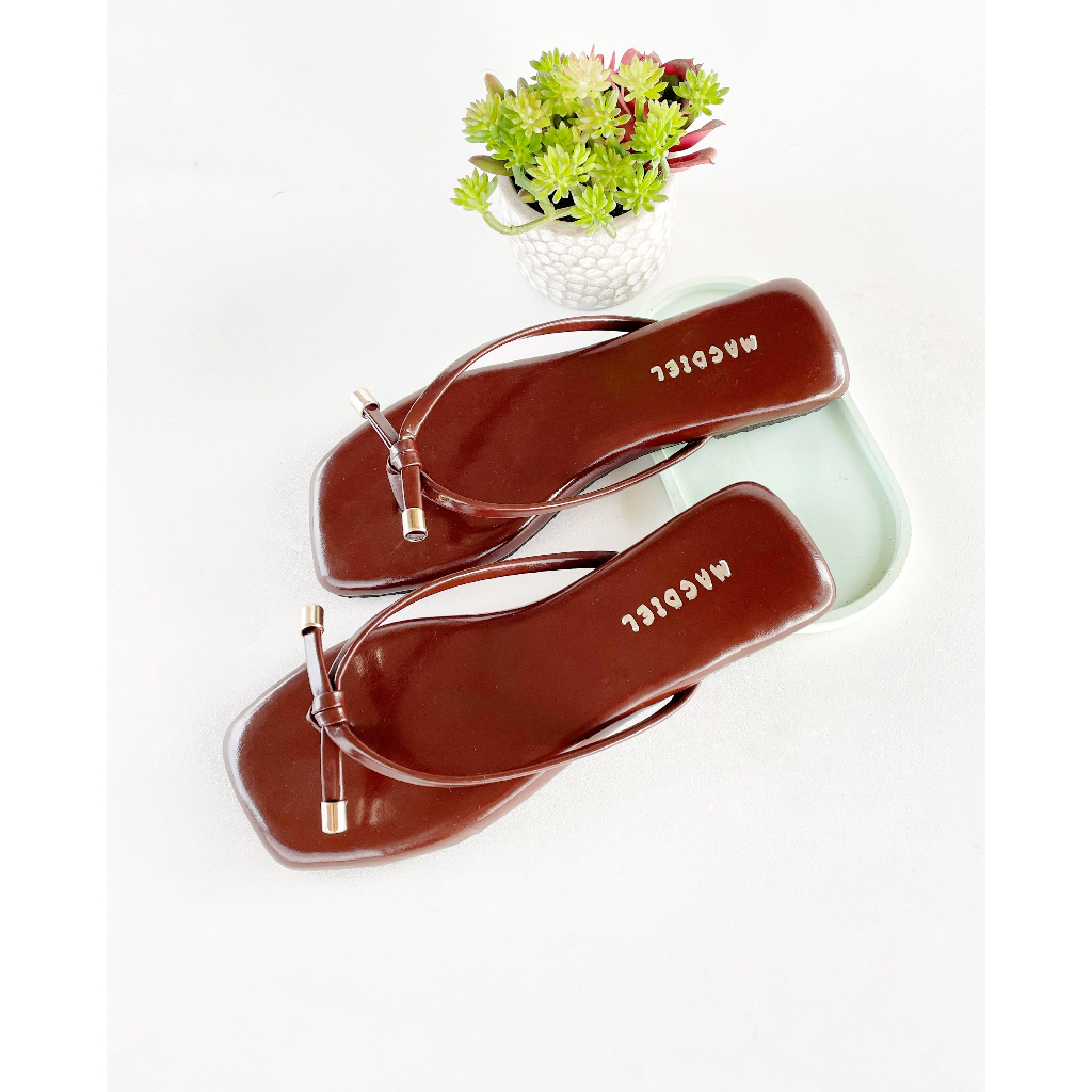 Magdiel Canessa Sandal Wanita Sandal Teplek Kekinian