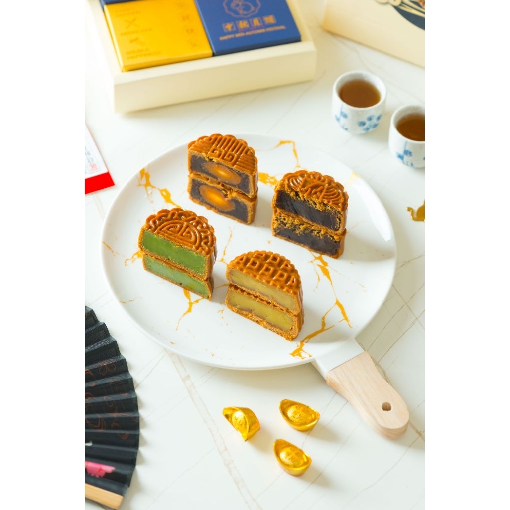 

Mooncake Kue Bulan (BOX BIASA)