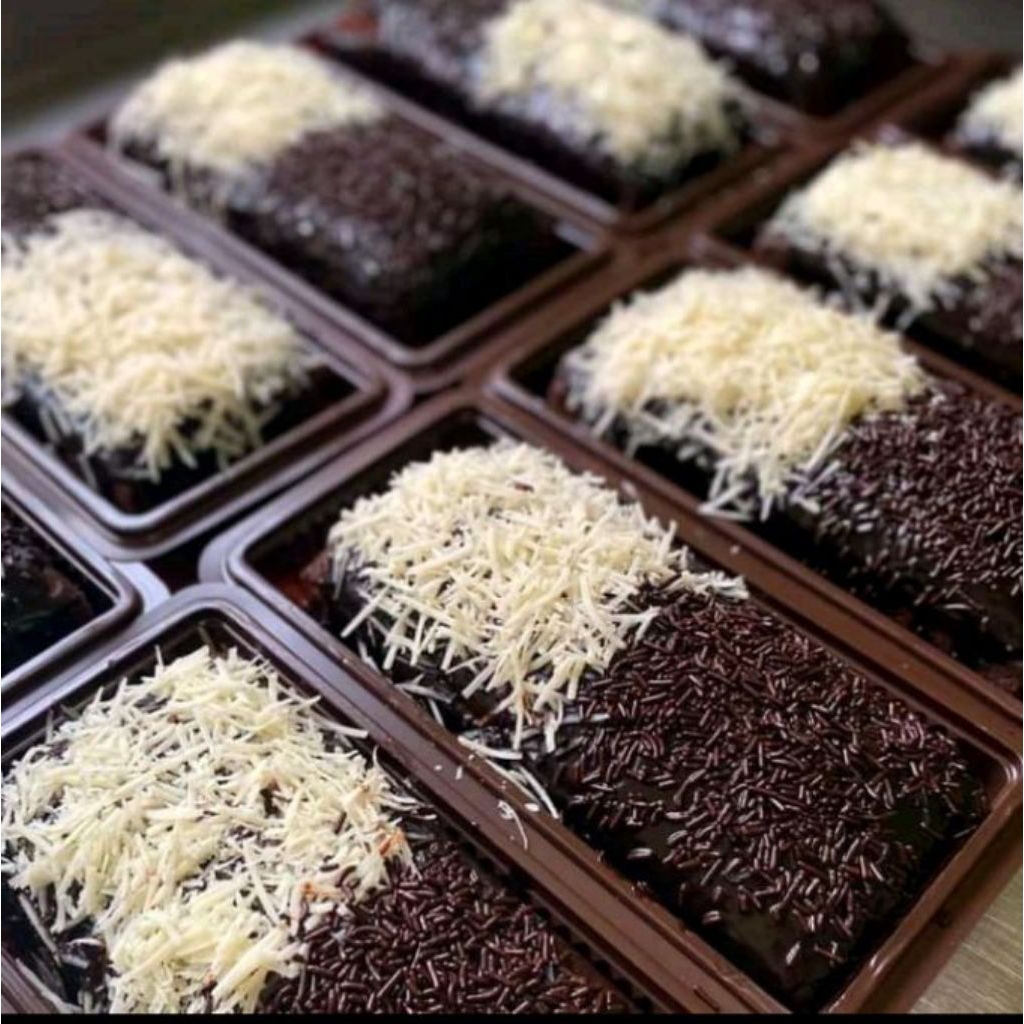

BOLU BROWNIES COKLAT KEJU