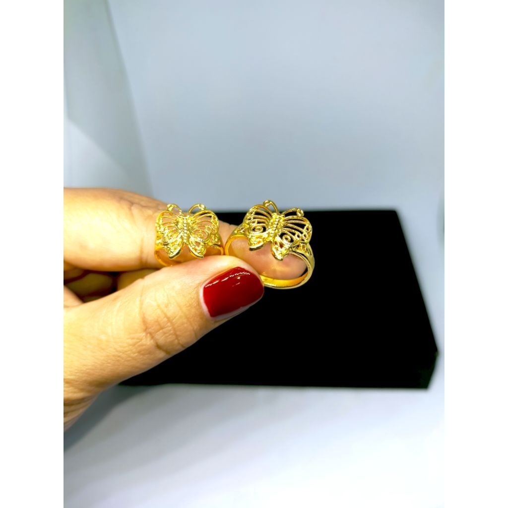 Cincin couple ibu dan anak titanium motif kupu kupu cincin anak besar kecil ukuran