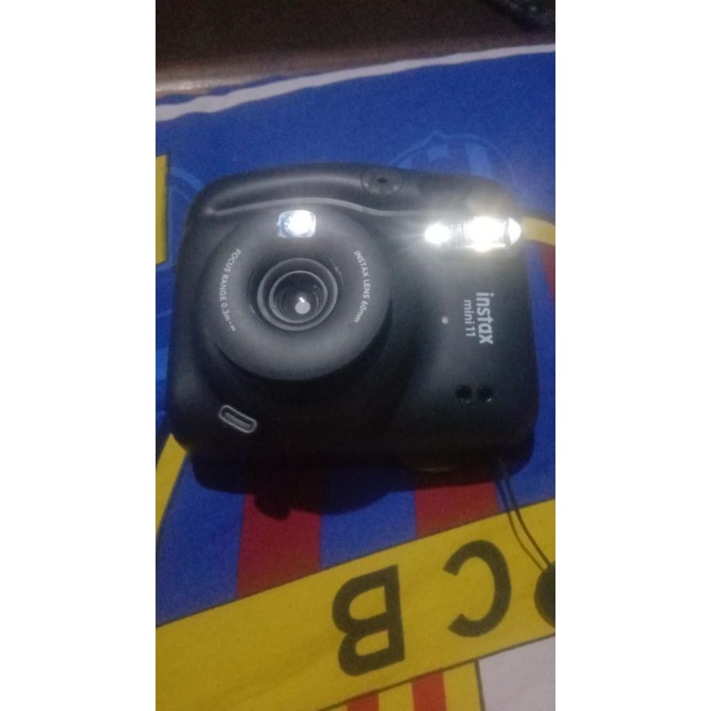 Kamera Instax Mini 11 Second