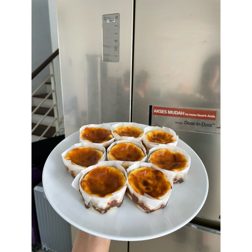 

burnt cheese cake~tumblrcake.molly