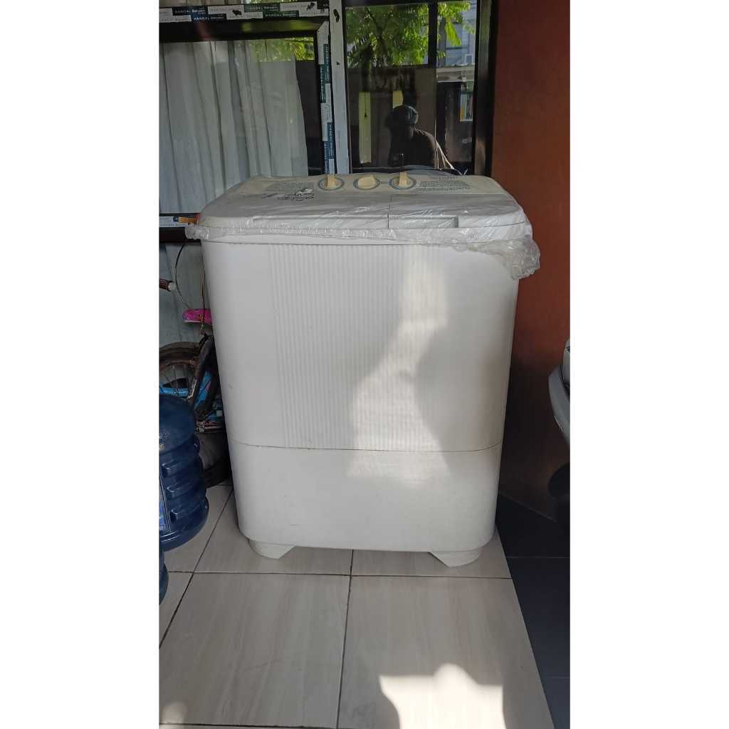 MESIN CUCI SHARP BEKAS PRELOVED 2TABUNG MESIN BODY JAMIN AWET