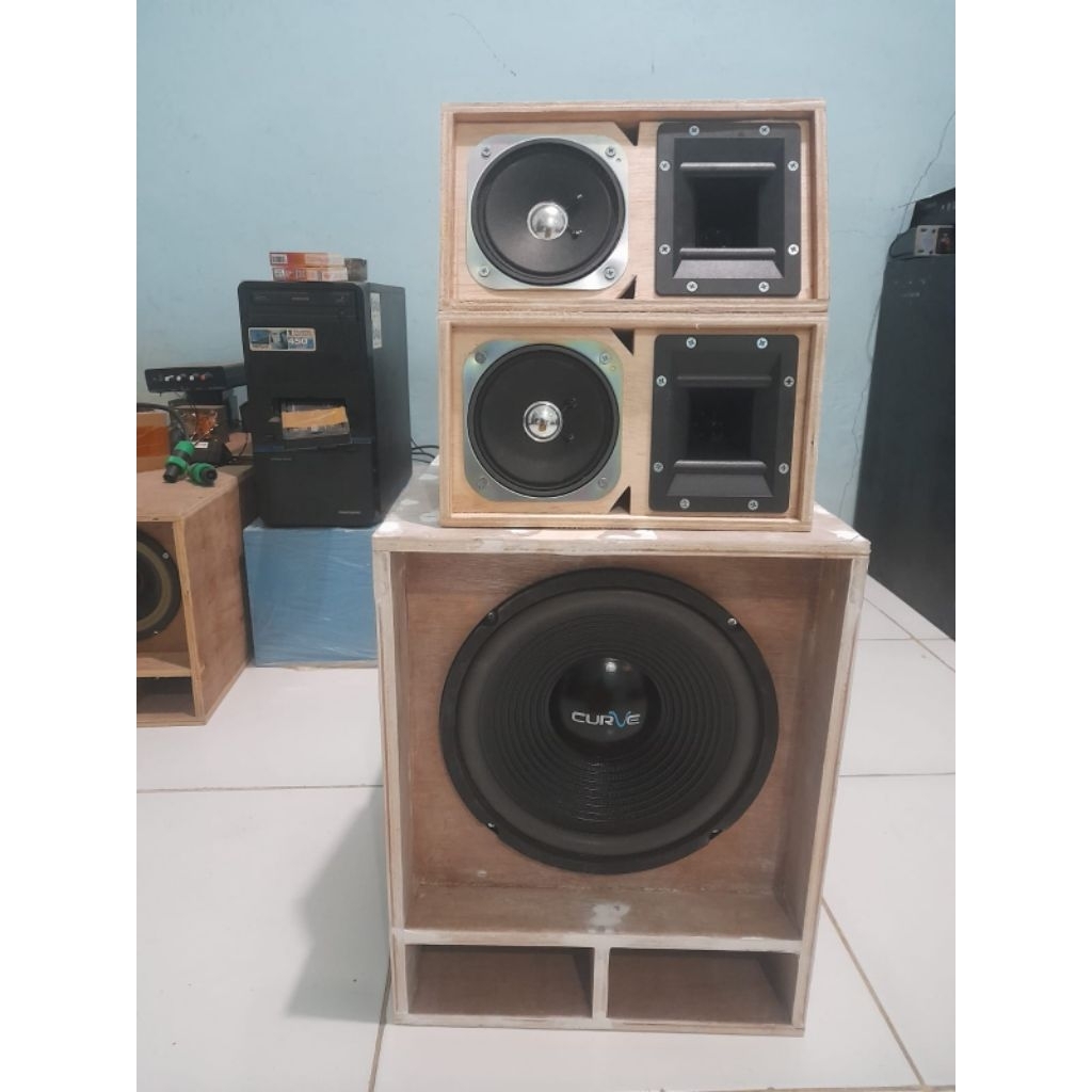 Paket speaker 10 in dan line array 4 in 2