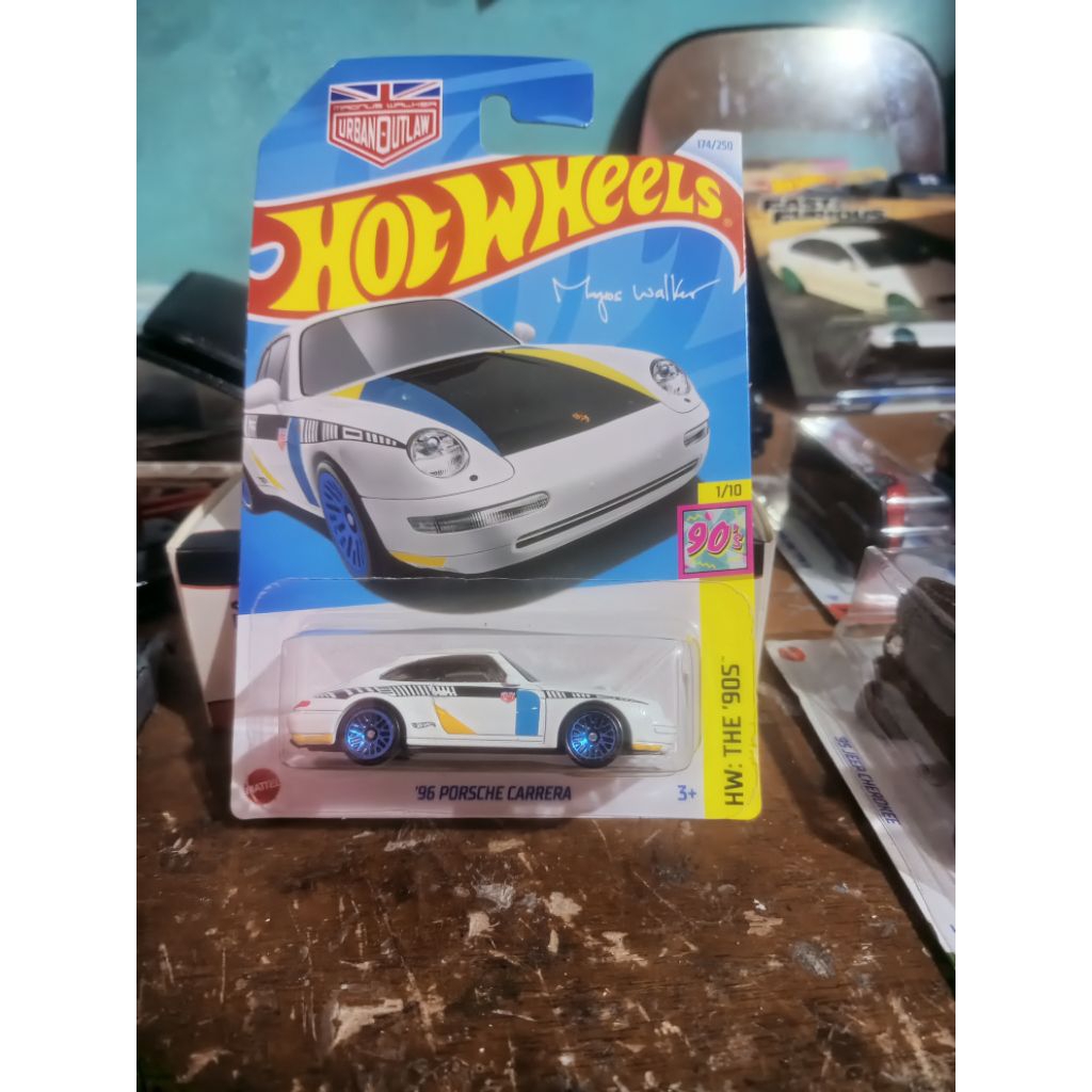 HOTWHEELS PORSCHE 911 CARRERA