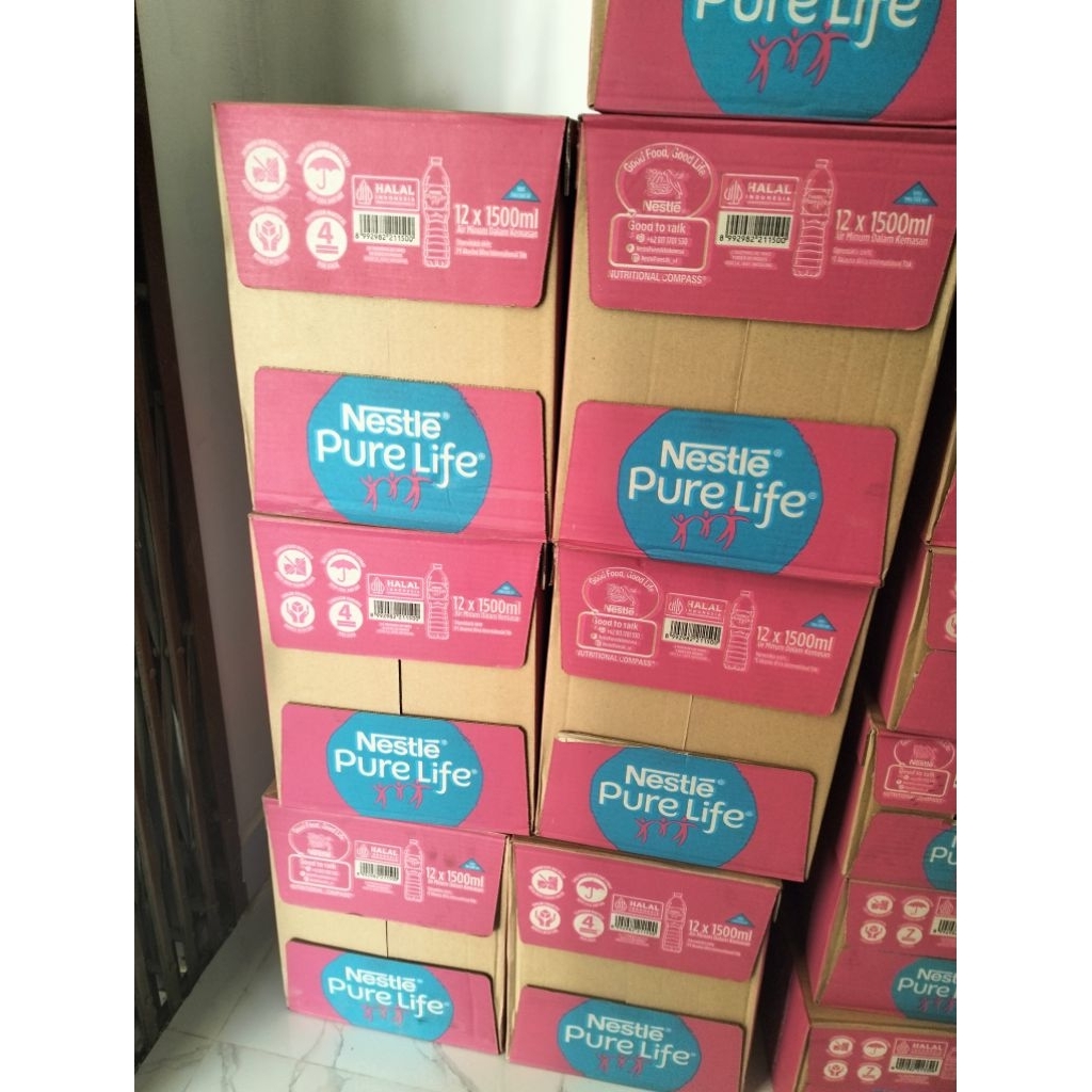 

Air Mineral NESTLE ukuran 1500 ml