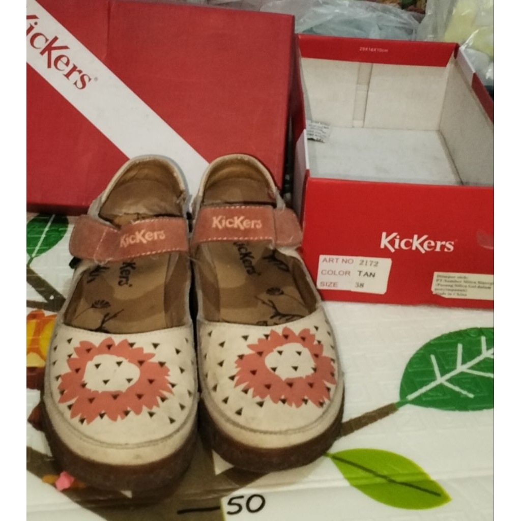 PL ORI sepatu Kickers wanita