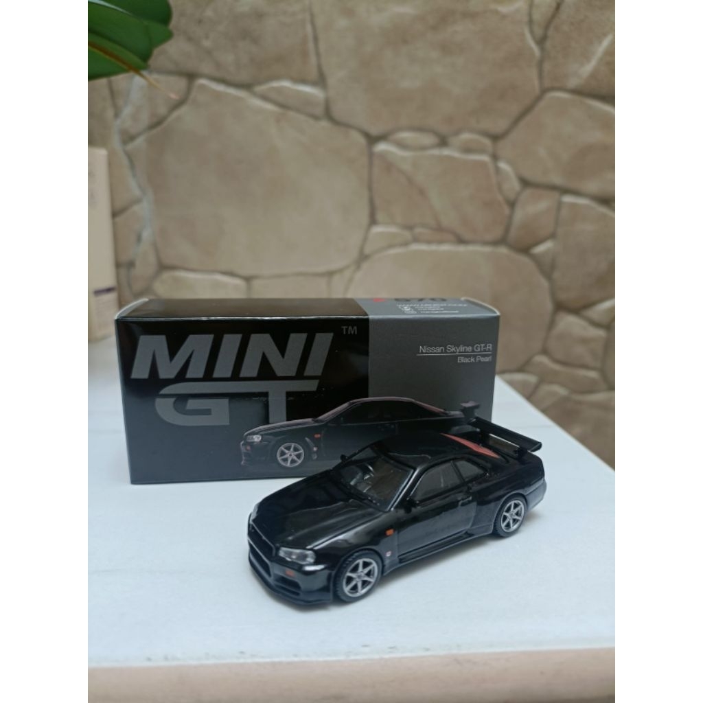 Mini GT Nissan Skyline GT-R  R34 (black)