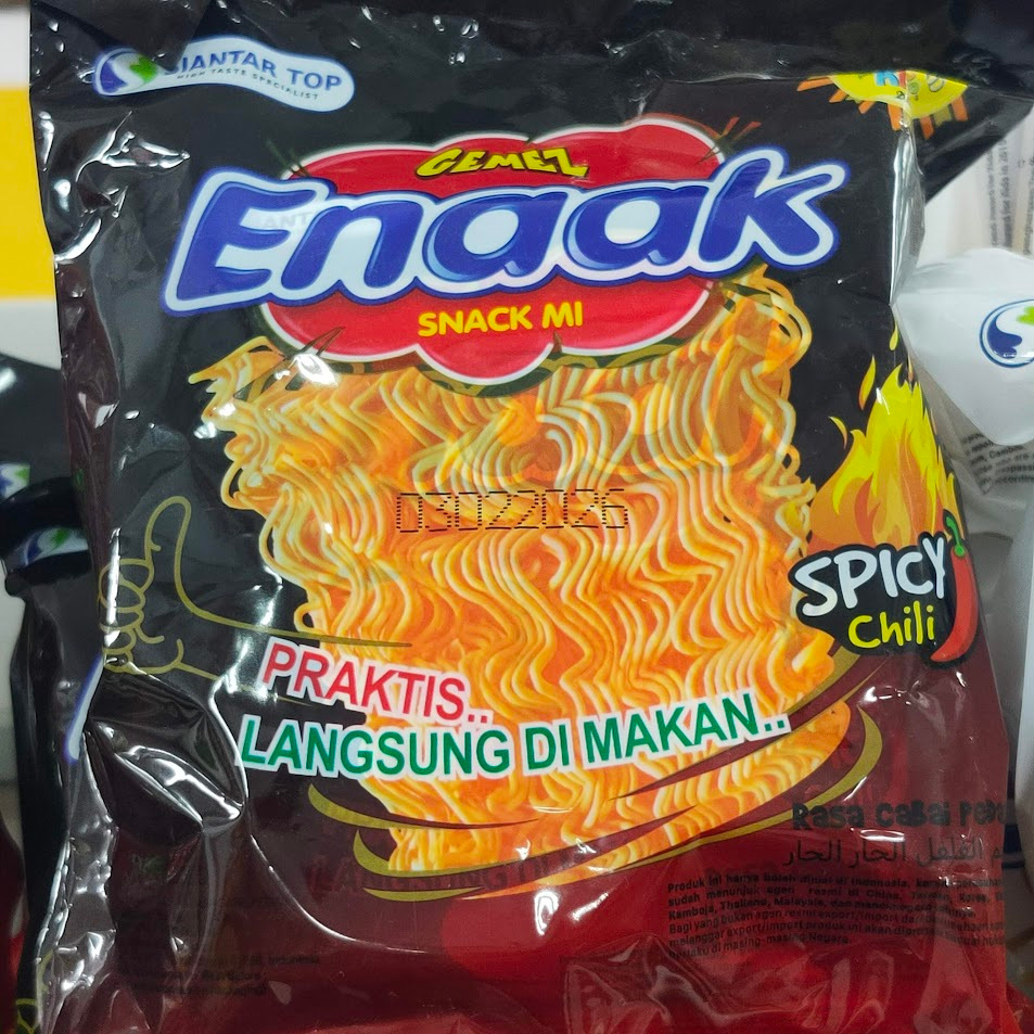 

Snack Mi Gemez Enaak 1pak isi 3pcs X 26/30gr Siap Langsung Makan