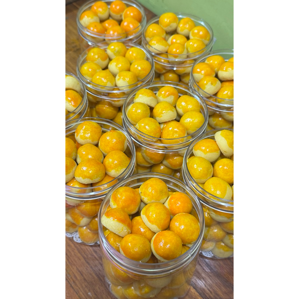 

KUE KERING [RATUNYA COOKIES] TOPLES TABUNG 600ML