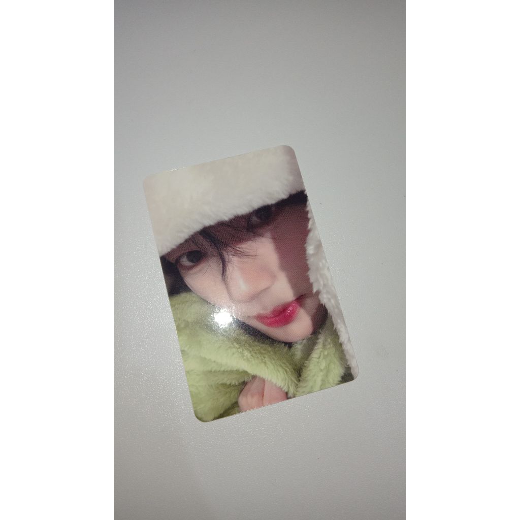 OFFICIAL PC HAN YUJIN ZB1 BACA DESKRIPSI