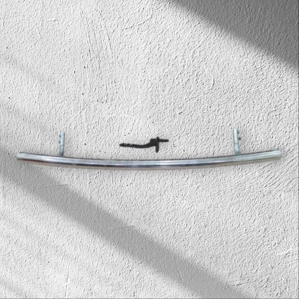 BEMPER BELAKANG PLANGER STANLESS  MOBIL INNOVA LAMA