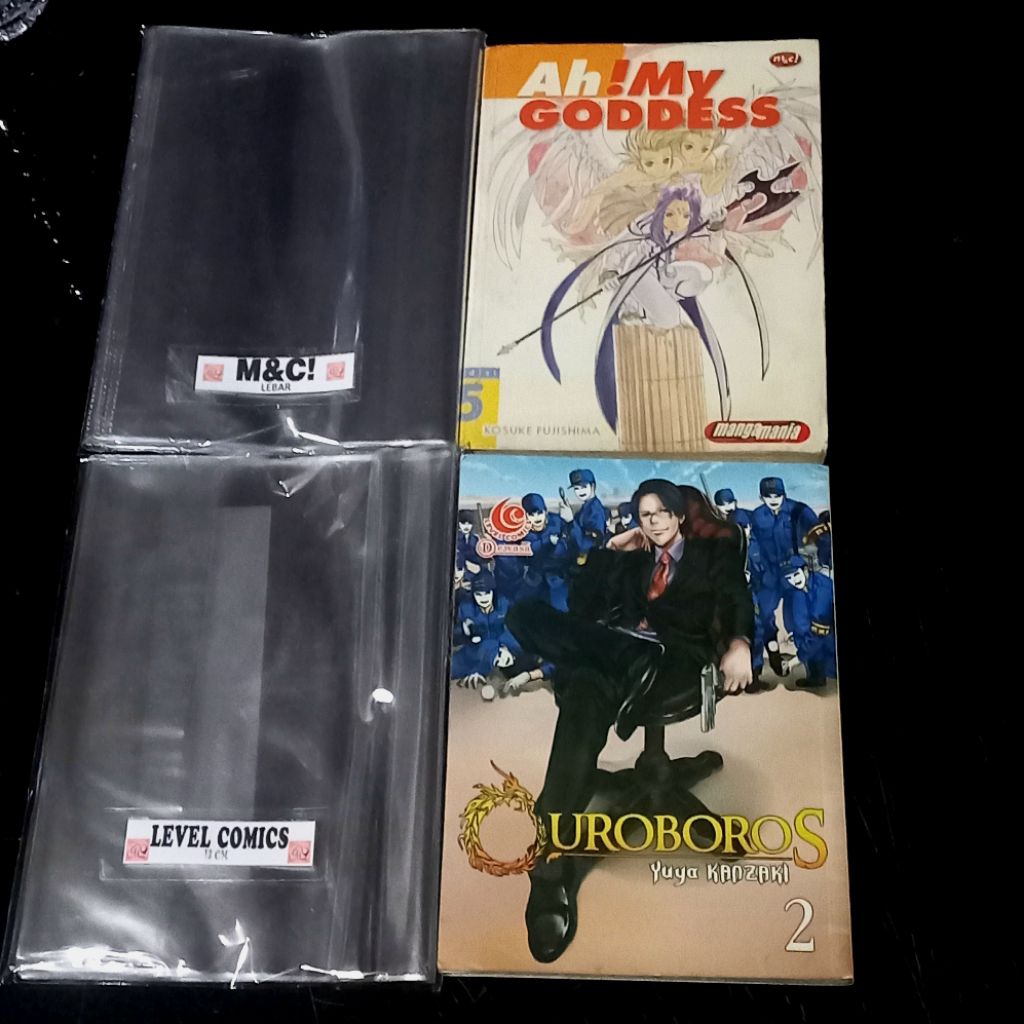 

SAMPUL MIKA KOMIK LEVEL COMICS 13 cm M&C LEBAR MONSTER M&C (PO Preorder 15 hari) 10 lembar