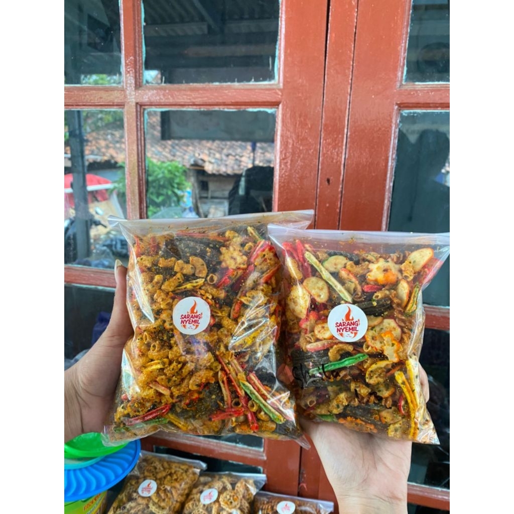 

cemilan mix ukuran 1Kg