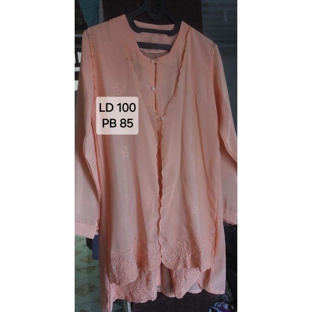 Atasan vintage preloved