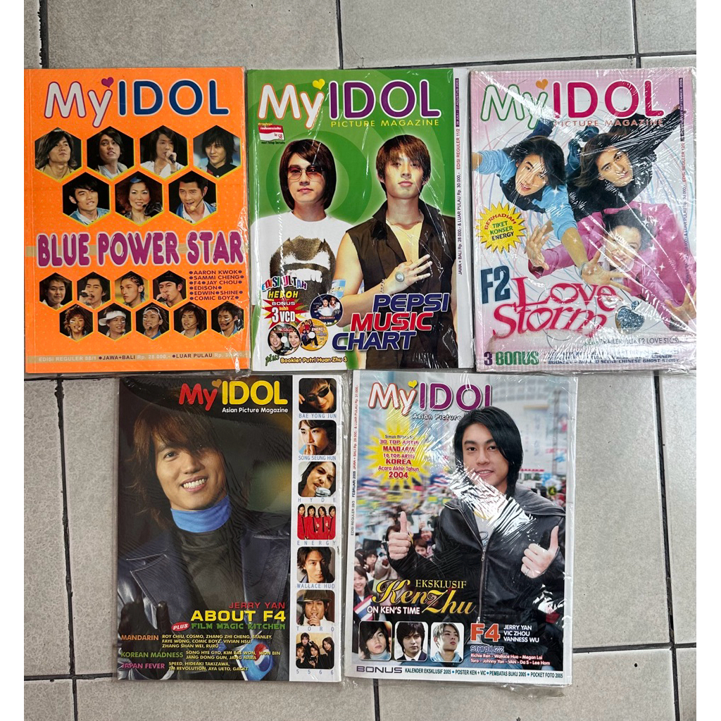 

Majalah Myidol Asia Korea Taiwan my idol F4 Mandarin Korea Asian