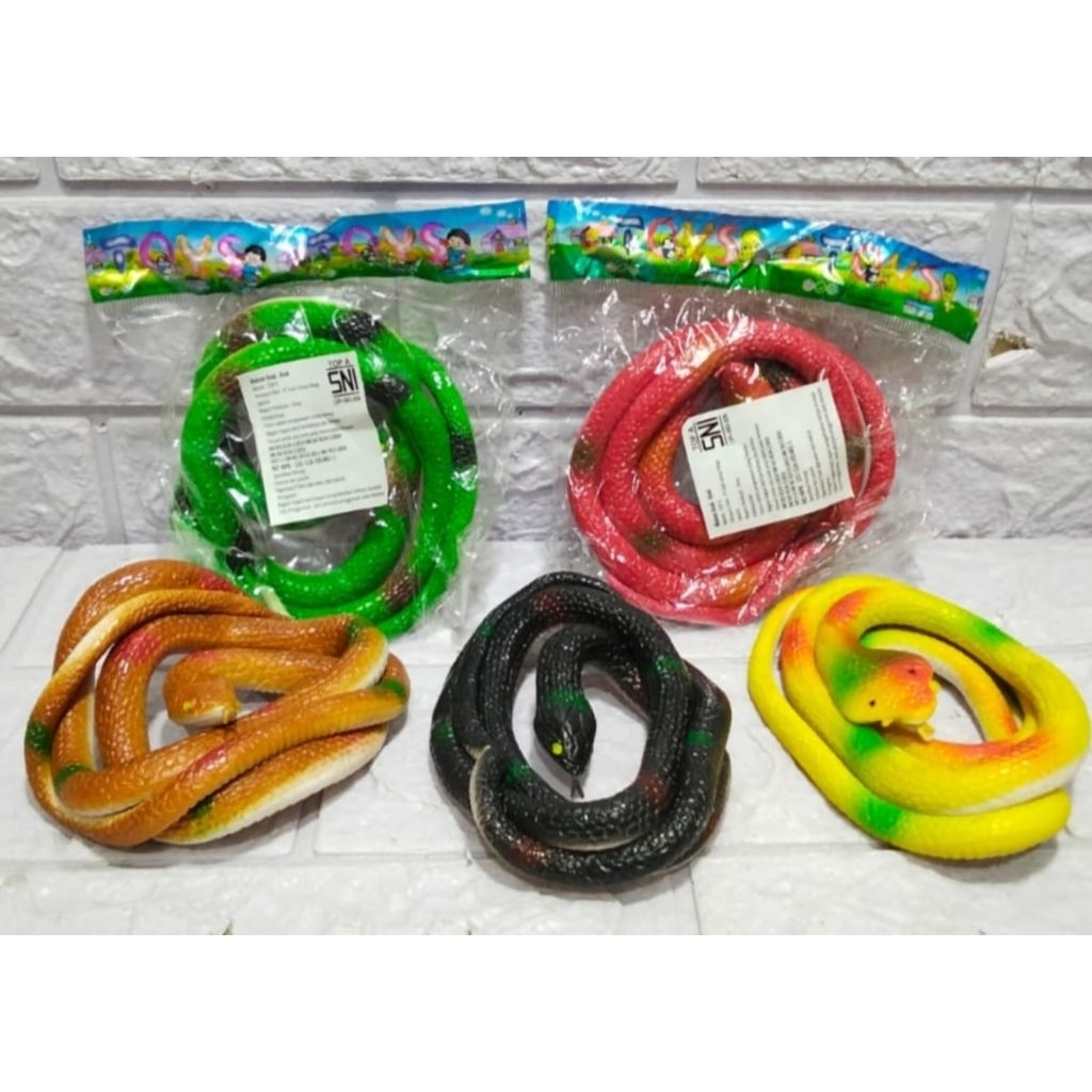 Mainan Hewan Karet Ular