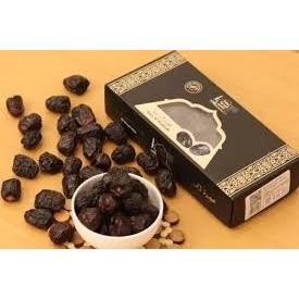 

Kurma al madinah 500gr original kurma hitam ajwa