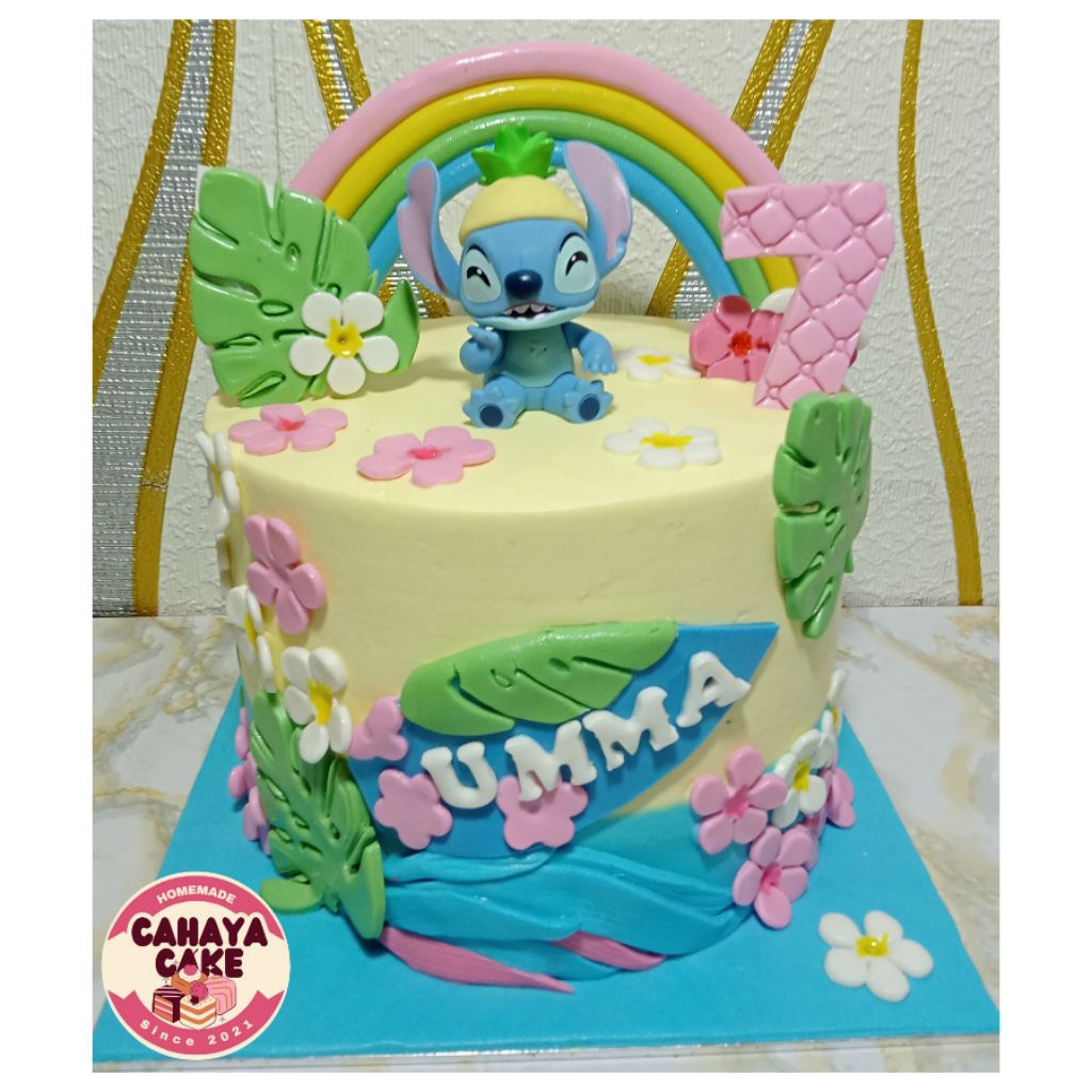 

Stitch Custom Cake/ Kue Ulang Tahun Anak Perempuan/ Kue Ultah Stich