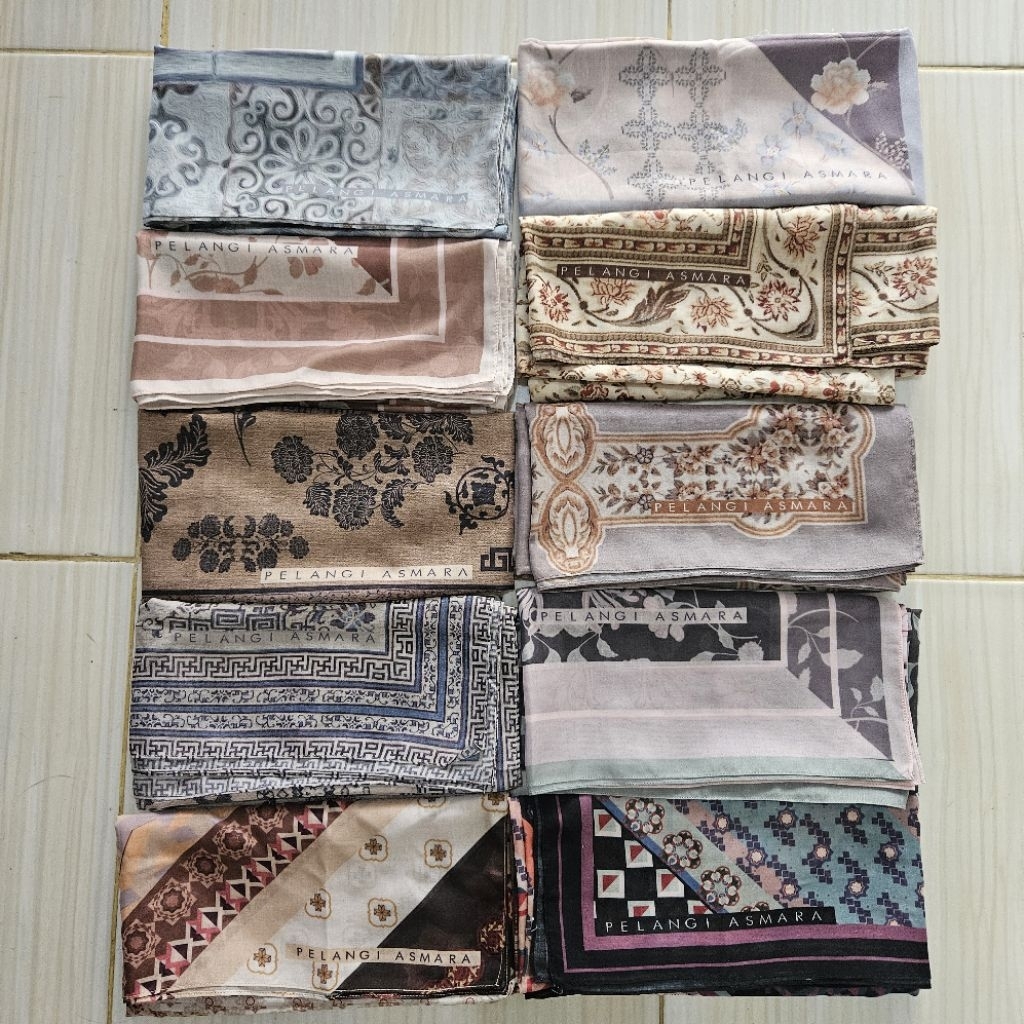 PRELOVED HIJAB PELANGI ASMARA/DP STUDIO/HIJAB SEGI EMPAT/HIJAB MOTIF/JILBAB POLOS/HIJAB VOAL PREMIUM