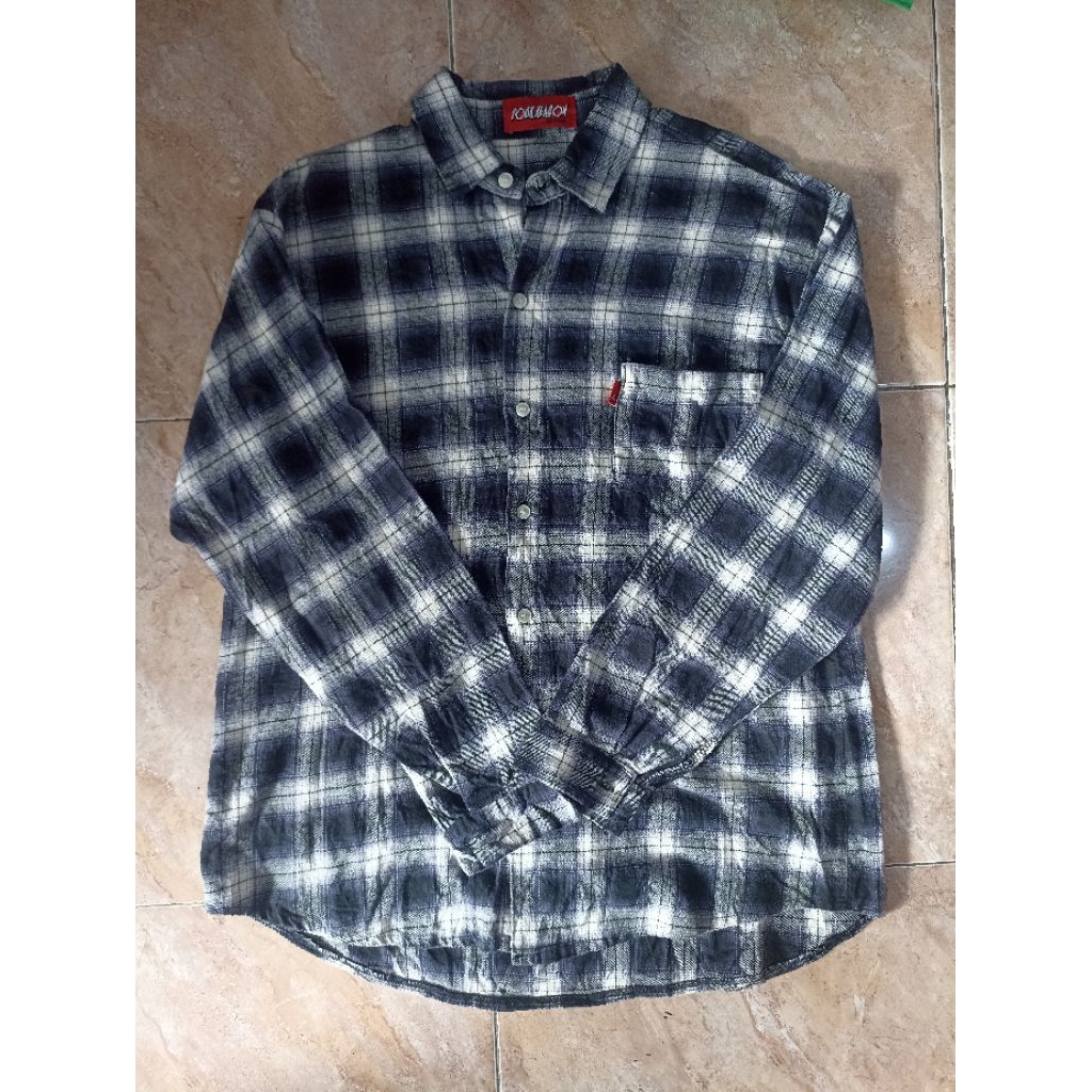 kemeja flannel veterano four.reason second