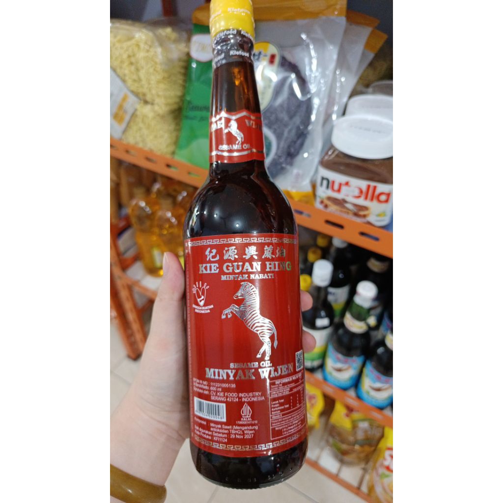 

Minyak Wijen Kuda | Minyak Wijen Kie Guan Hing | Minyak Wijen Zebra