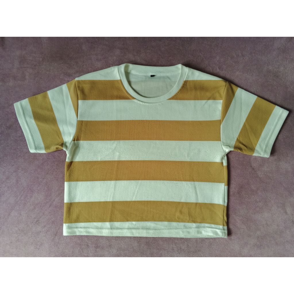Shirt Crop Top Stripe Kaos / Atasan Garis - Garis / Pakaian Wanita