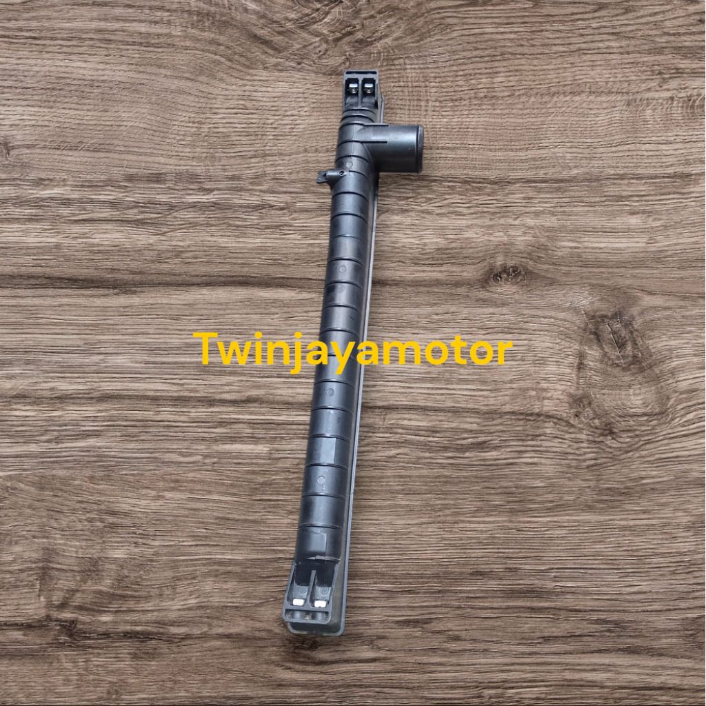 lower tank radiator hino 260ti/hino lohan