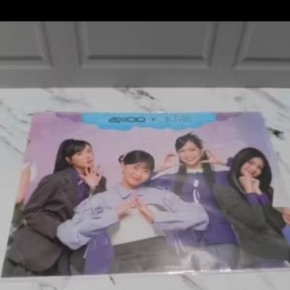 

postcard axioo×jkt48 official 100%