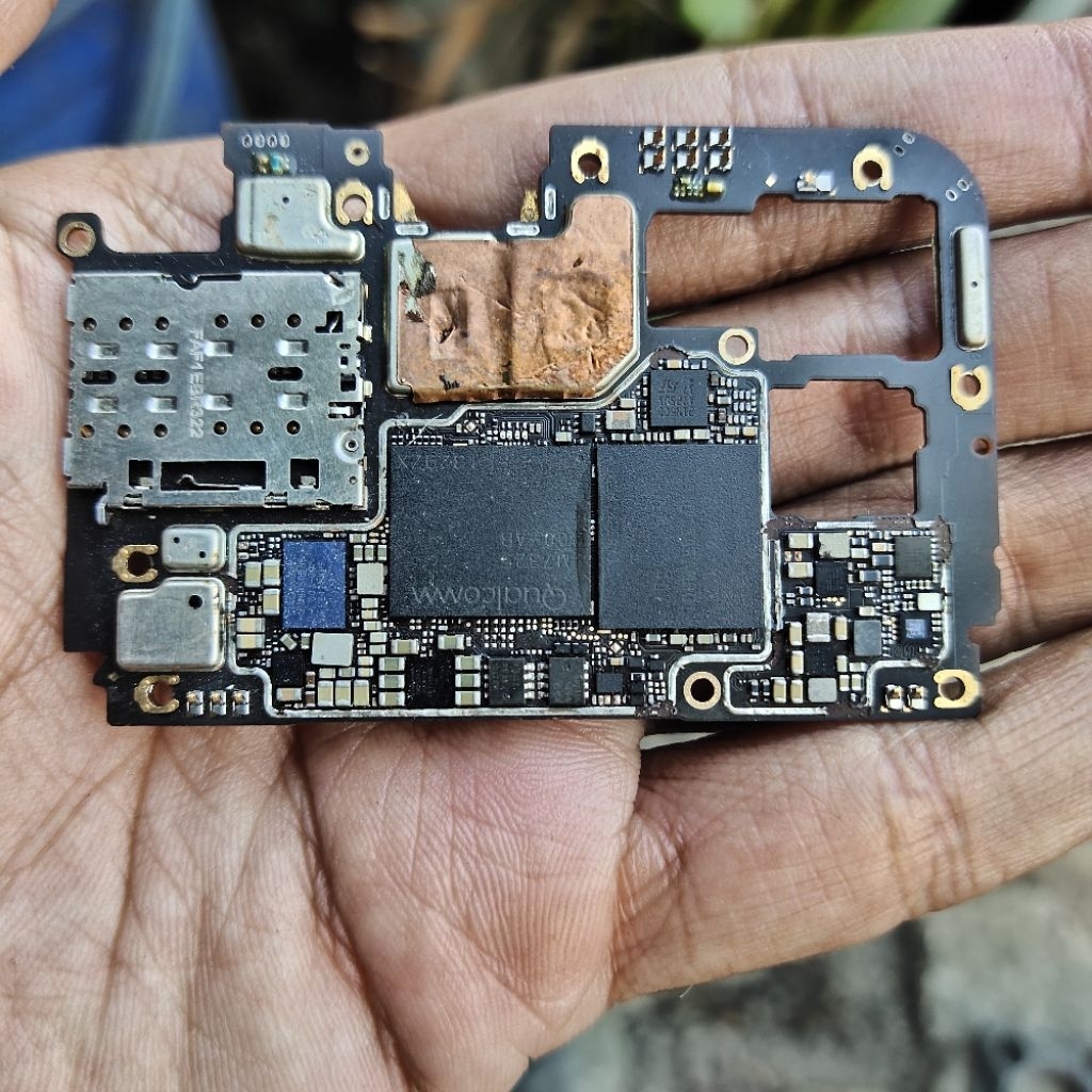 MESIN REALME GT MASTER EDITION RAM 8 256