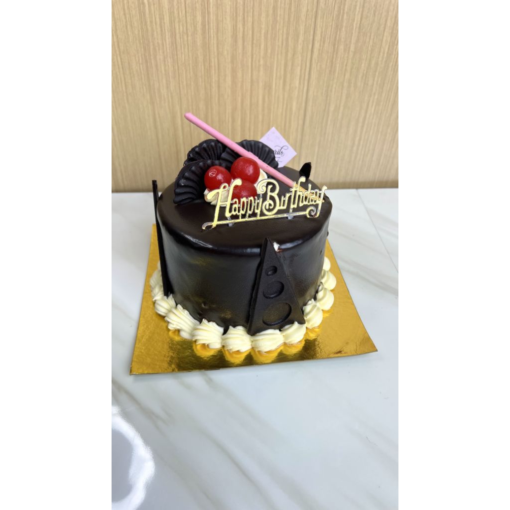 

GANACHE CHOCOLATE CAKE UK 13