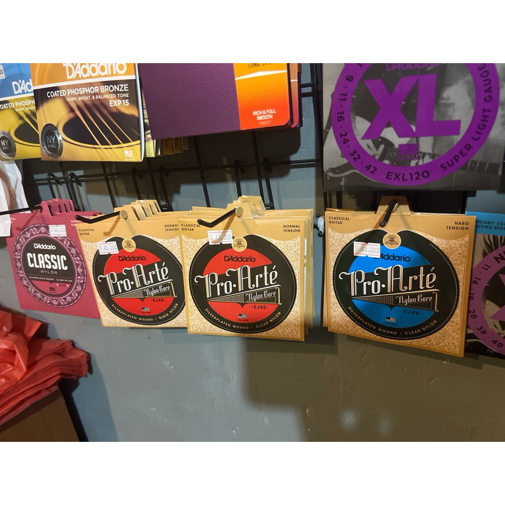 senar nylon gitar classic daddario