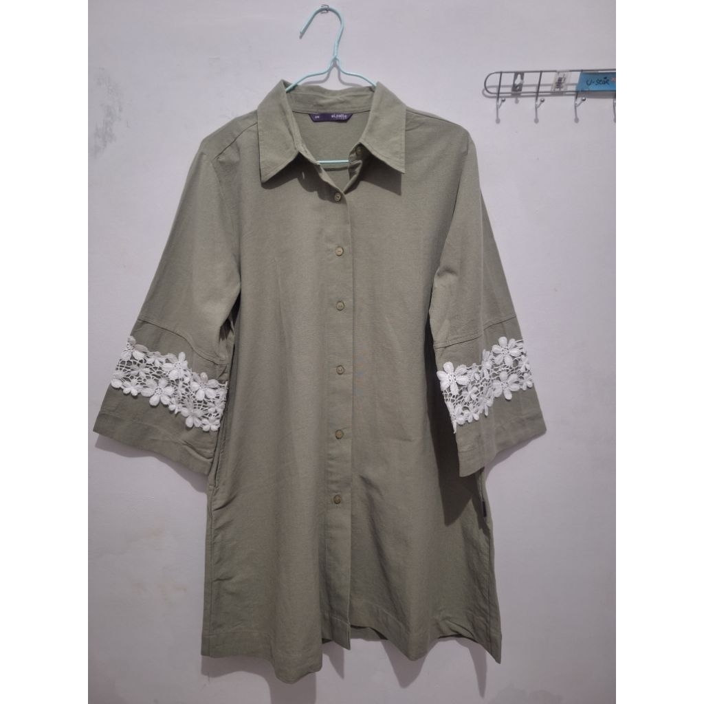 Preloved Elzatta Tunik Size S/M