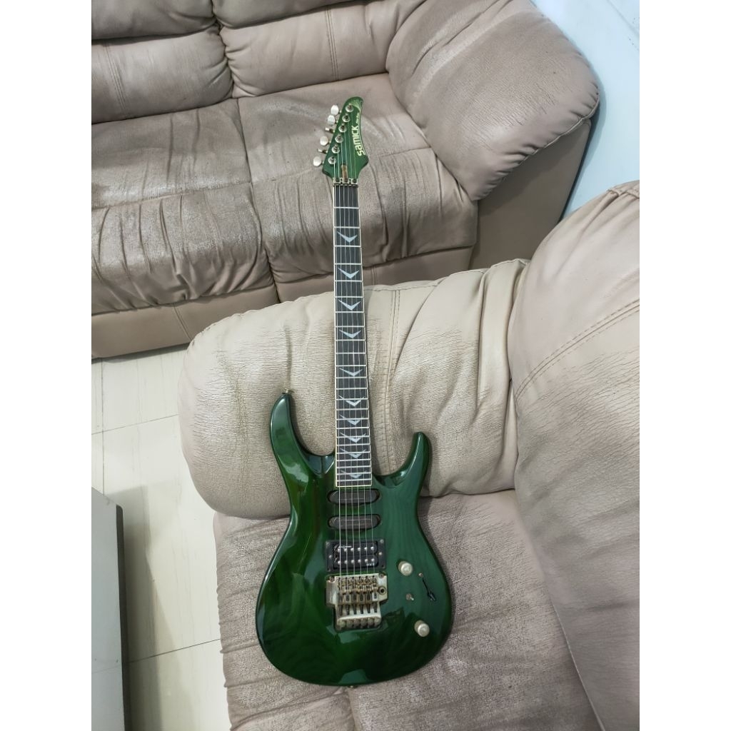 gitar original samick artist series neckthrough with ashwood body