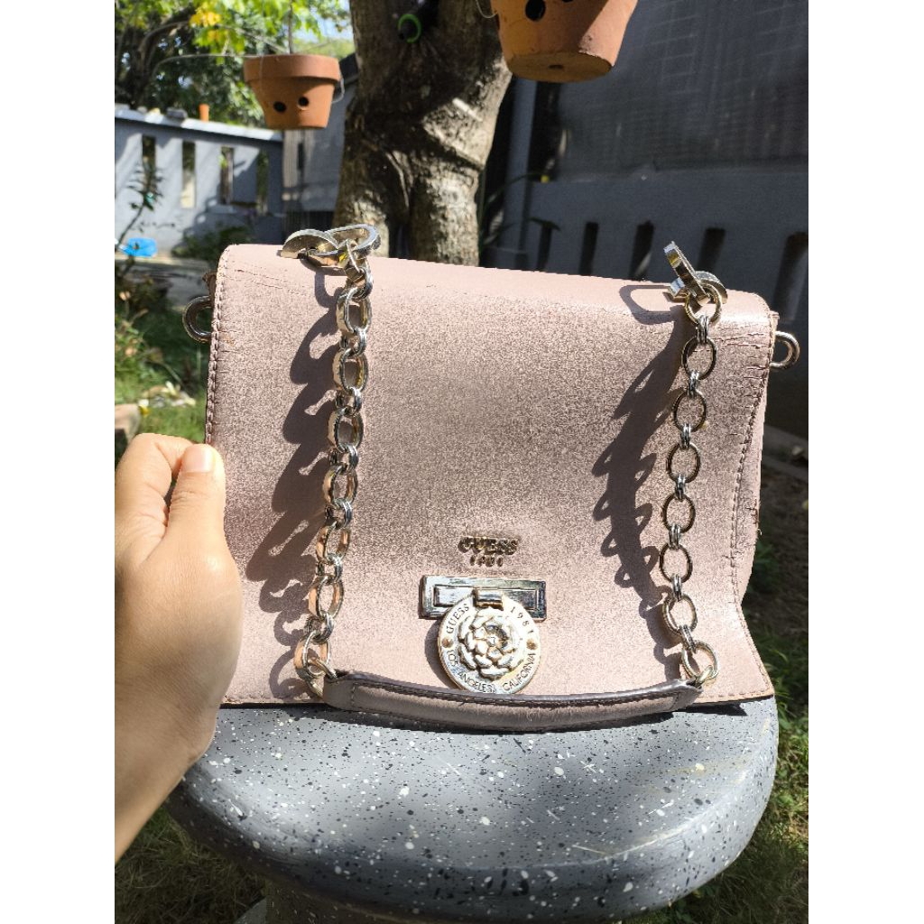 Co tas guess pink ori