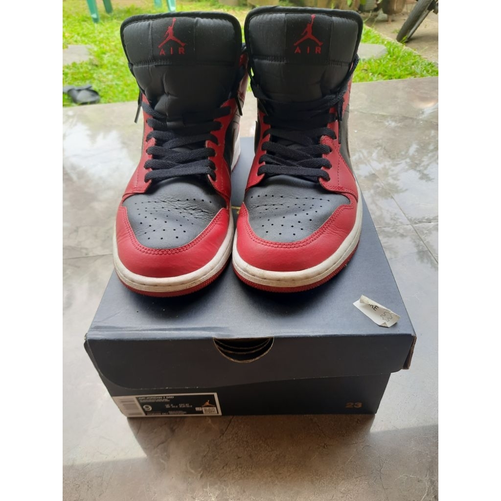 Air Jordan 1 Mid Black/White-GYM RED