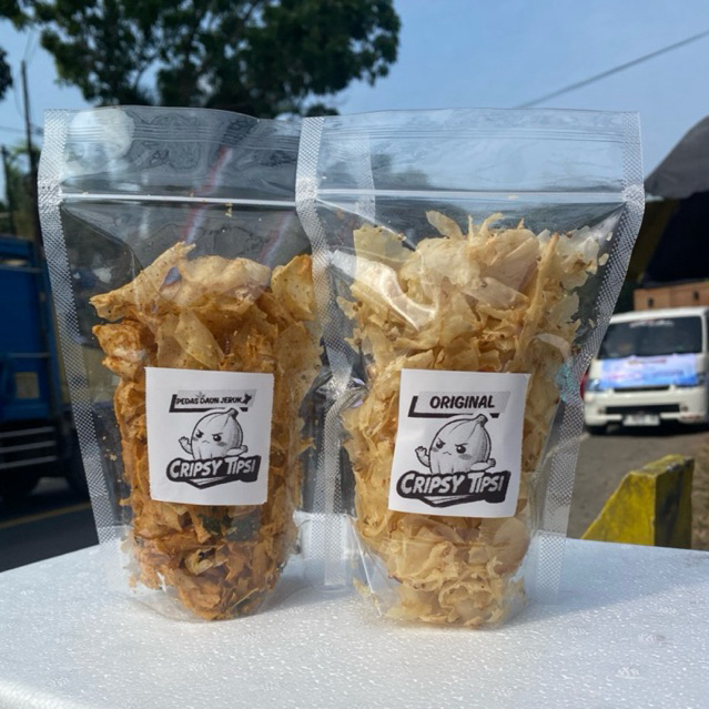 

5.000an Keripik Serut Singkong / Keripik Tisue Singkong 250gr