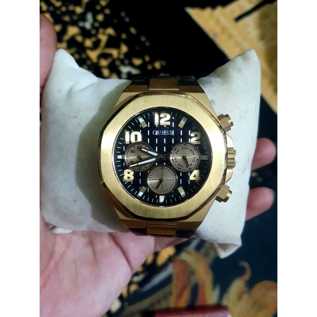 guess watch men authentic preloved